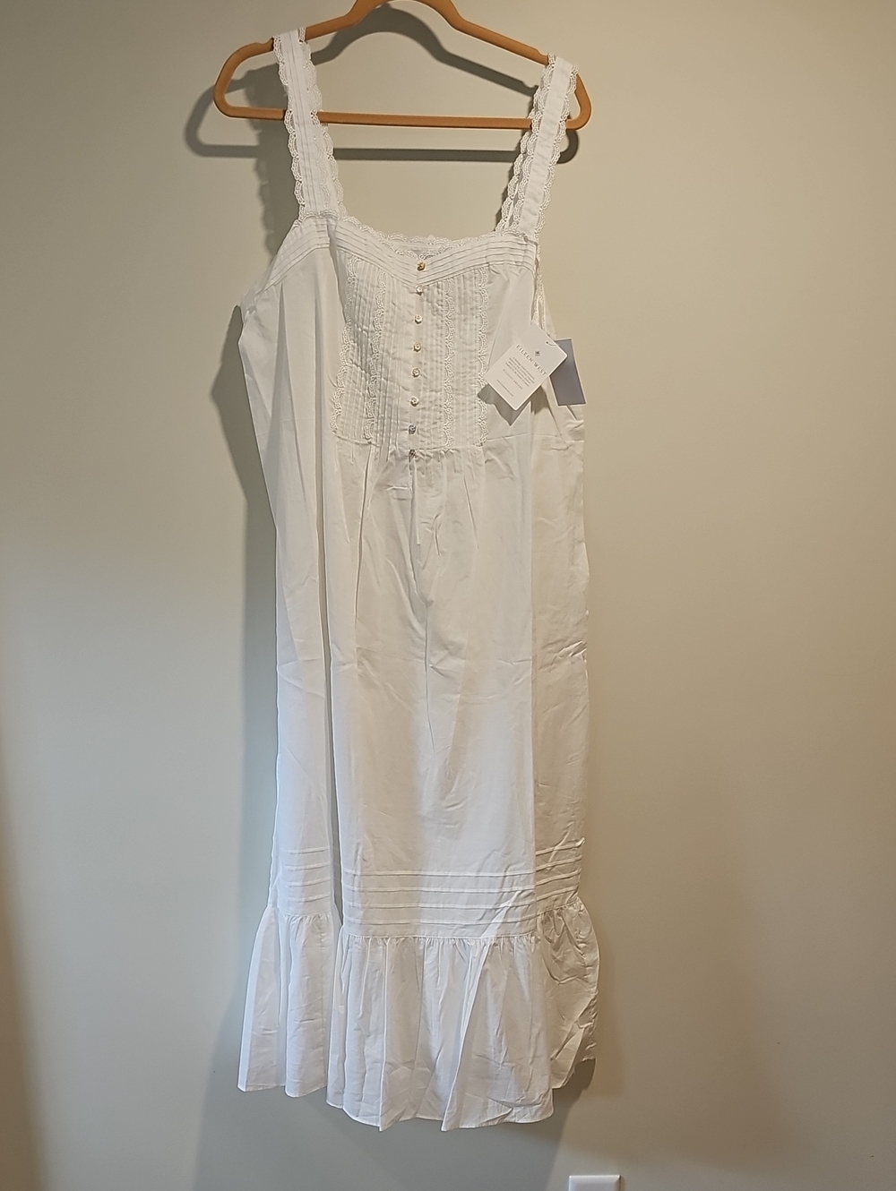 Eileen West White 100% Cotton Nightgown Size Large NWT